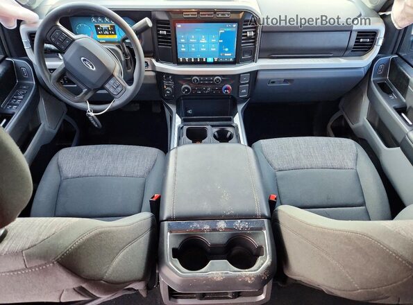 1FT8W2BN7PED16675 2023 FORD F250 White Dashboard view
