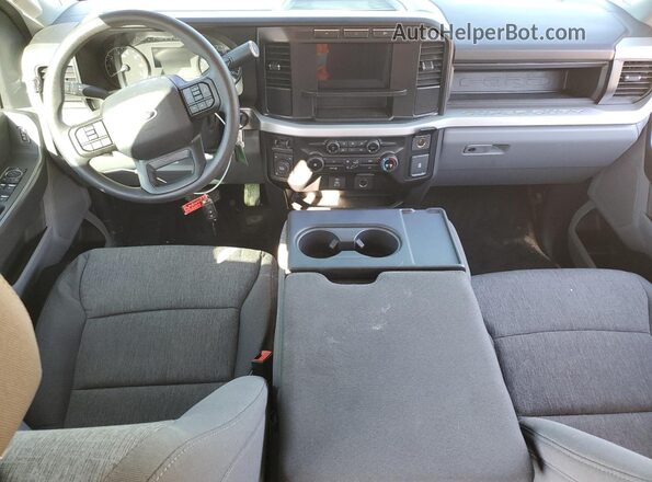 1FT8W2BNXREF75681 2024 FORD F250 White 