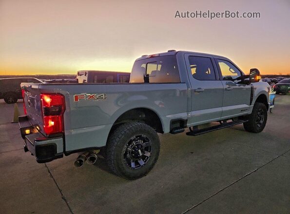 1FT8W2BTXREF61536 2024 FORD F250 Gray 