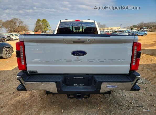 1FT8W2BTXSED18122 2025 FORD F250 White Вид ззаду