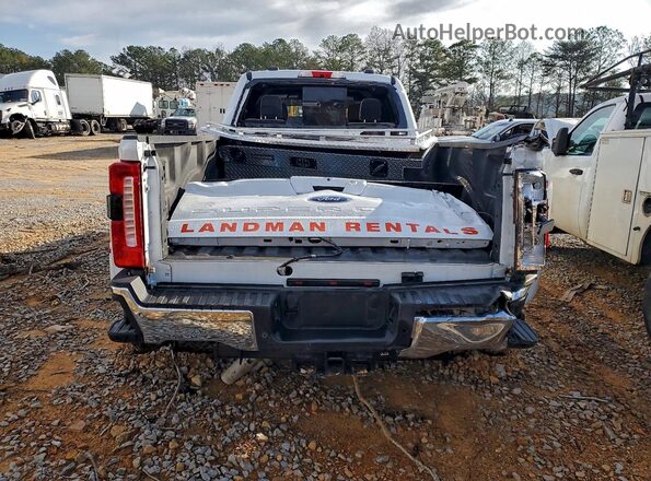 1FT8W3DM6SEC73160 2025 FORD F350 White Widok z tyłu