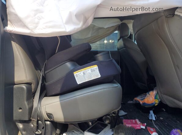 1FT8W3DT4LEC37203 2020 FORD F350 White Rear seats view