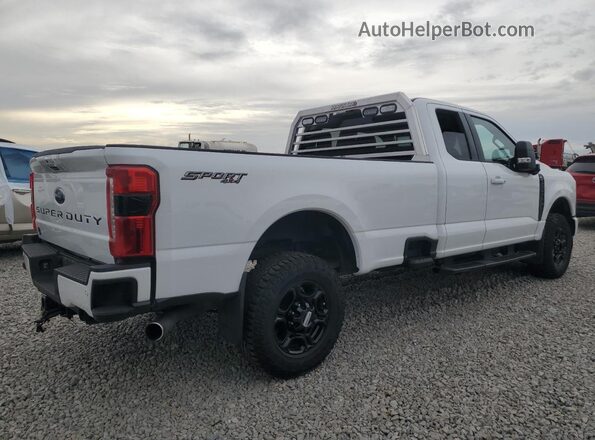 1FT8X3BN8REC38574 2024 FORD F350 Белый Задняя правая четверть