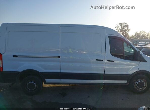 1FTBR1C84PKA90452 2023 FORD TRANSIT-250 Белый Вид задней части салона