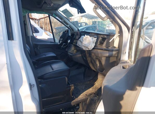 1FTBR2C82PKA11432 2023 FORD TRANSIT-250 White Widok wnętrza z przodu