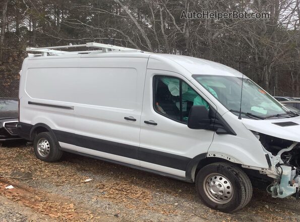1FTBR2C83RKA26170 2024 FORD TRANSIT-250  Vista del compartimento del motor