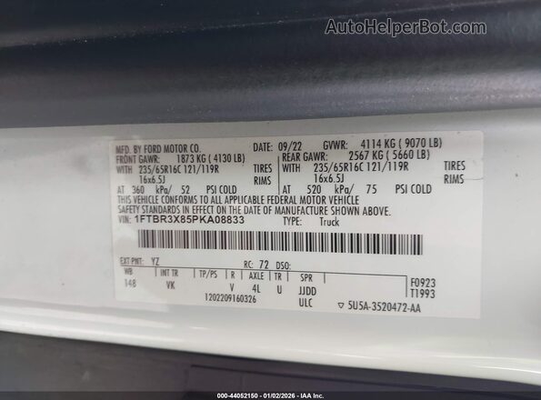 1FTBR3X85PKA08833 2023 FORD TRANSIT-250 White ძრავის განყოფილების ხედი