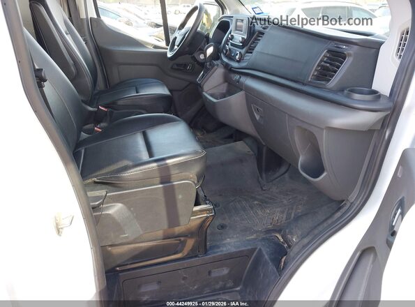 1FTBR3X88RKA72223 2024 FORD TRANSIT-250 White წინა სალონის ხედი