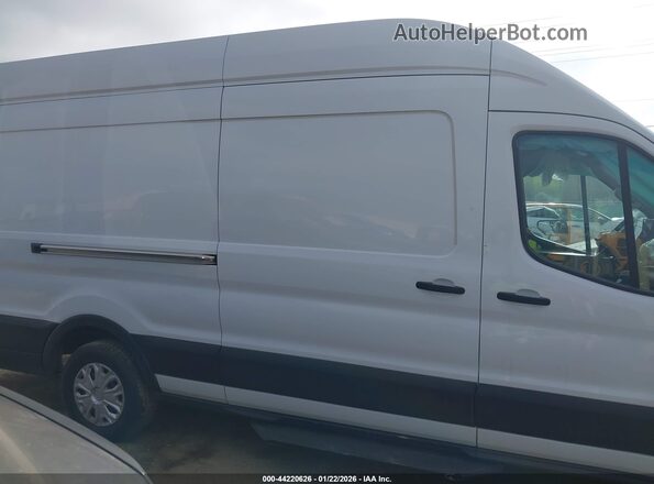 1FTBW3XK6NKA28414 2022 FORD E-TRANSIT-350 CARGO VAN White Rear interior view