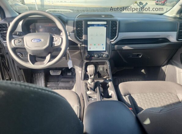 1FTER4PH8SLE18029 2025 FORD RANG Charcoal Widok deski rozdzielczej