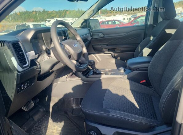 1FTER4PH8SLE18029 2025 FORD RANG Charcoal Widok wnętrza z przodu
