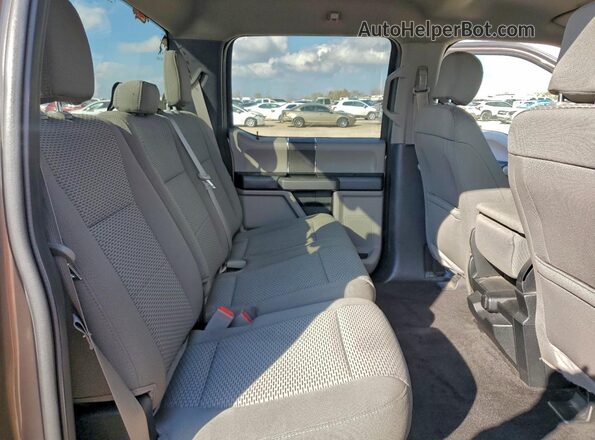 1FTEW1EP5JFC81243 2018 FORD F150 Brown Widok tylnych siedzeń
