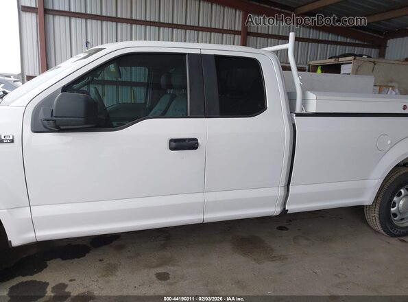 1FTEX1CP8LKE17133 2020 FORD F150 White Vista interior de 360 grados