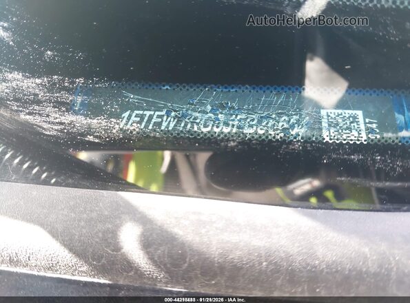 1FTFW1RG8JFD72070 2018 FORD F150 Blue ძრავის განყოფილების ხედი
