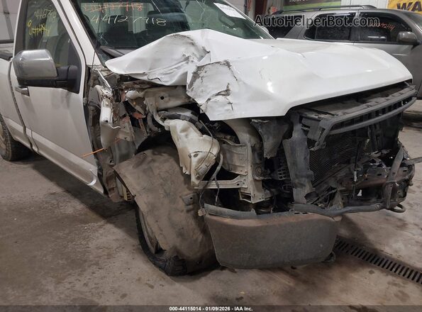 1FTMF1EP2JFA18106 2018 FORD F150 White Դիմացի տեսք