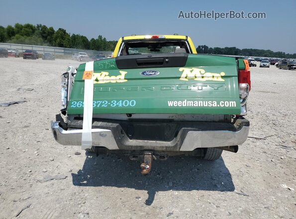 1FTRF3A69NEG45752 2022 FORD F350 Yellow Widok z tyłu