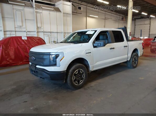 1FTVW1ELXPWG44576 2023 FORD F-150 LIGHTNING White Առջևի ձախ երեք քառորդ տեսարան