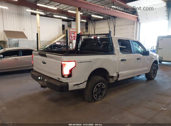 1FTVW1ELXPWG44576 2023 FORD F-150 LIGHTNING White Հետևի աջ