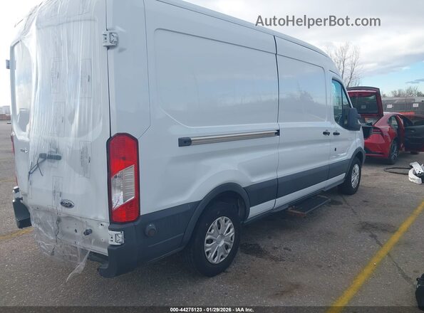 1FTYE2CM8HKA31446 2017 FORD TRANSIT-150 White Rear right