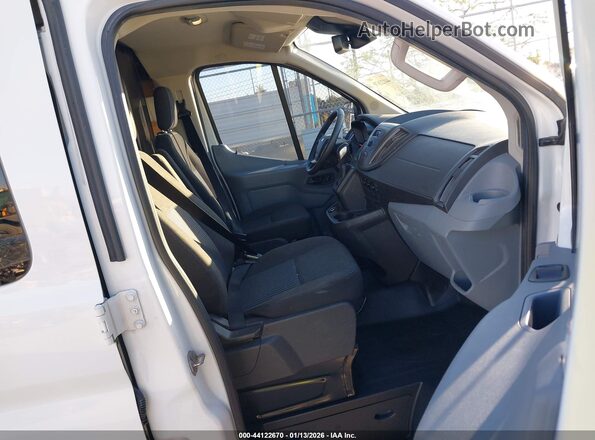 1FTYR1ZM1HKB29613 2017 FORD TRANSIT-250 White Front interior view