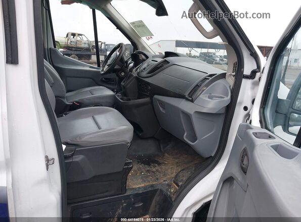 1FTYR2CM6JKA35327 2018 FORD TRANSIT-250 White წინა სალონის ხედი