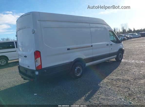 1FTYR3XM4HKB27952 2017 FORD TRANSIT-250 Белый 