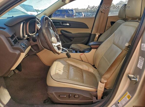 1G11E5SA7GF153676 2016 CHEVROLET MALIBU Silver Вид салону спереду