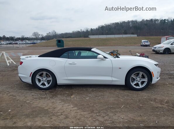 1G1FB3DX0P0156748 2023 CHEVROLET CAMARO White Rear interior view
