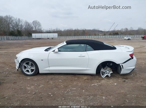 1G1FB3DX0P0156748 2023 CHEVROLET CAMARO White 360 interior view