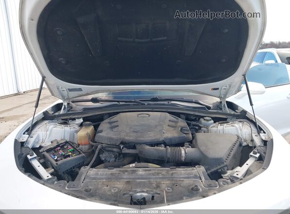 1G1FD1RSXJ0156744 2018 CHEVROLET CAMARO White Widok z tyłu