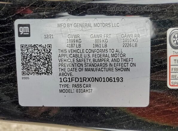 1G1FD1RX0N0106193 2022 CHEVROLET CAMARO Black Vista del compartimento del motor