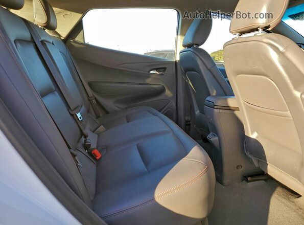 1G1FZ6S09L4142983 2020 CHEVROLET BOLT White Vista de los asientos traseros