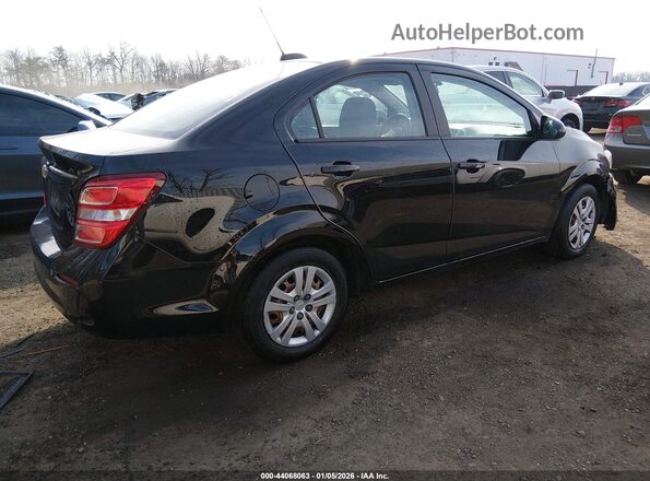 1G1JB5SG7J4122797 2018 CHEVROLET SONIC Black Задня права чверть