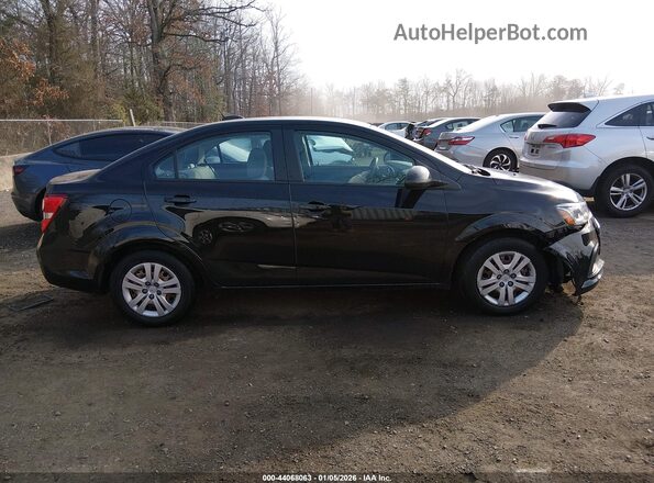 1G1JB5SG7J4122797 2018 CHEVROLET SONIC Black Вид щитка приладів