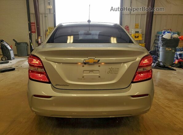 1G1JB5SH4H4135879 2017 CHEVROLET SONIC Silver Հետևի տեսք