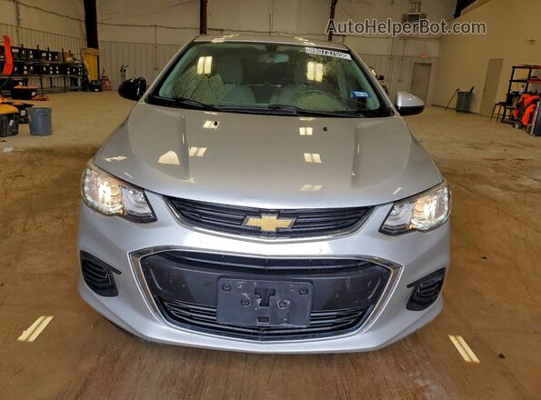1G1JB5SH4H4135879 2017 CHEVROLET SONIC Silver Դիմացի տեսք