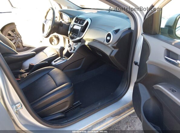 1G1JF5SB5J4132284 2018 CHEVROLET SONIC Silver 