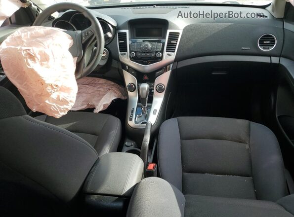 1G1PE5SB8G7200940 2016 CHEVROLET CRUZE Beige Widok deski rozdzielczej