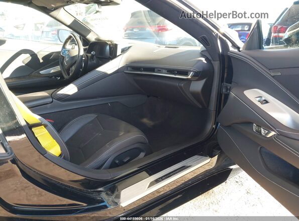 1G1YA2D40P5100145 2023 CHEVROLET CORVETTE Черный Вид салона спереди