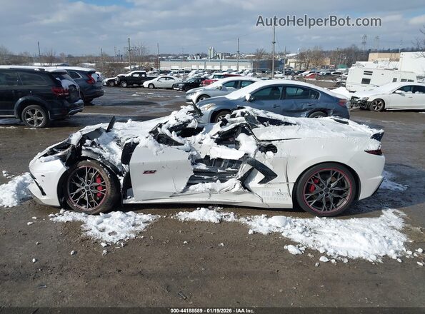 1G1YC3D44P5503528 2023 CHEVROLET CORVETTE White Widok wnętrza 360 stopni