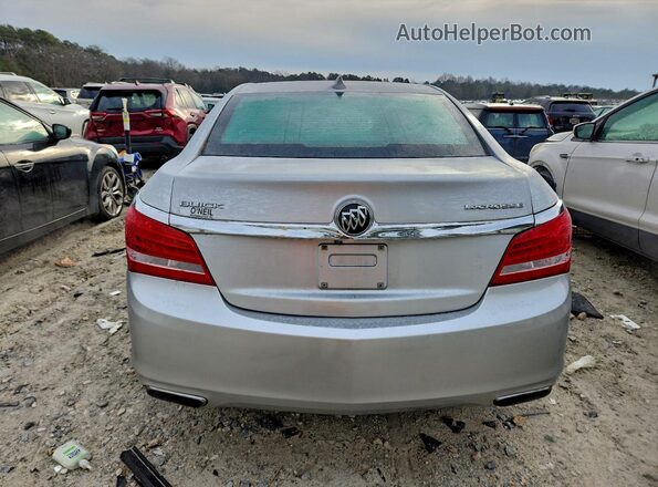 1G4GA5G33GF230708 2016 BUICK LACROSSE Silver Вид ззаду