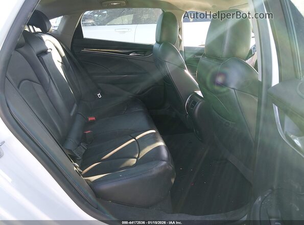 1G4ZP5SZ8KU100673 2019 BUICK LACROSSE Белый Вид наклейки с VIN-кодом