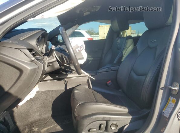 1G6DB5RK8L0141130 2020 CADILLAC CT4 Gray წინა სალონის ხედი