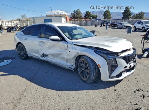 1G6DP5RK4S0115205 2025 CADILLAC CT5 White Przód prawy