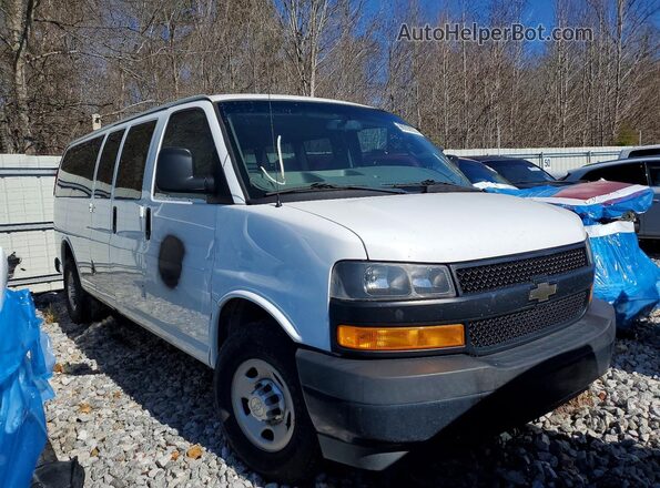 1GAZGNFP5K1311577 2019 CHEVROLET EXPRESS White Front right