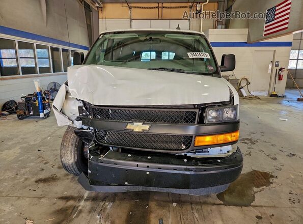 1GAZGNFP6P1109726 2023 CHEVROLET EXPRESS White Front view