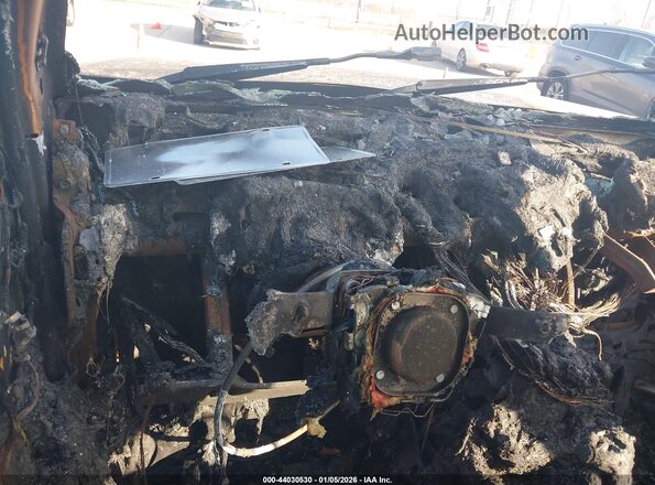 1GCGSCENXJ1138641 2018 CHEVROLET COLORADO White Vista de los asientos traseros