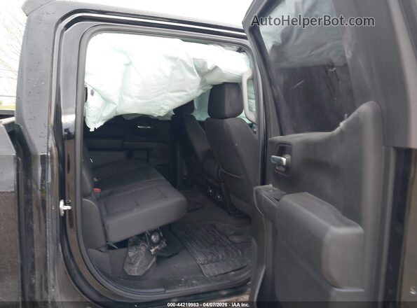 1GCPABEK1NZ558332 2022 CHEVROLET SILVERADO Black Widok naklejki z numerem VIN