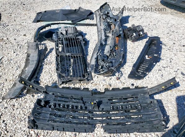 1GCPADED8RZ348846 2024 CHEVROLET SILVERADO Черный Вид подкапотного пространства