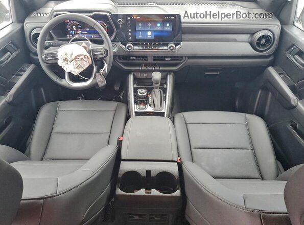 1GCPTEEK9T1110704 2026 CHEVROLET COLORADO Red წინა პანელის ხედი